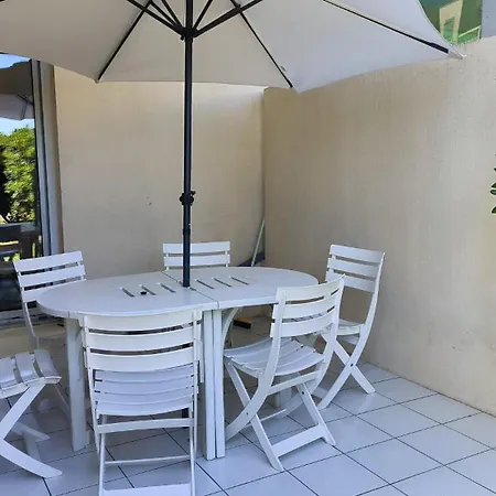 En Rez De Jardin Avec Pisicne Appartement *